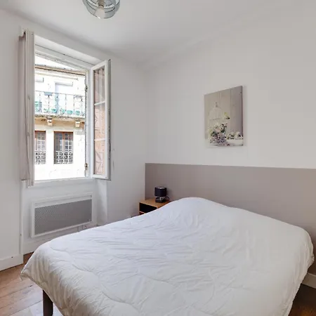 Maison Moderne, En Pierre Avec Terrasse Pour 6 Дом отдыха Монтиньяк