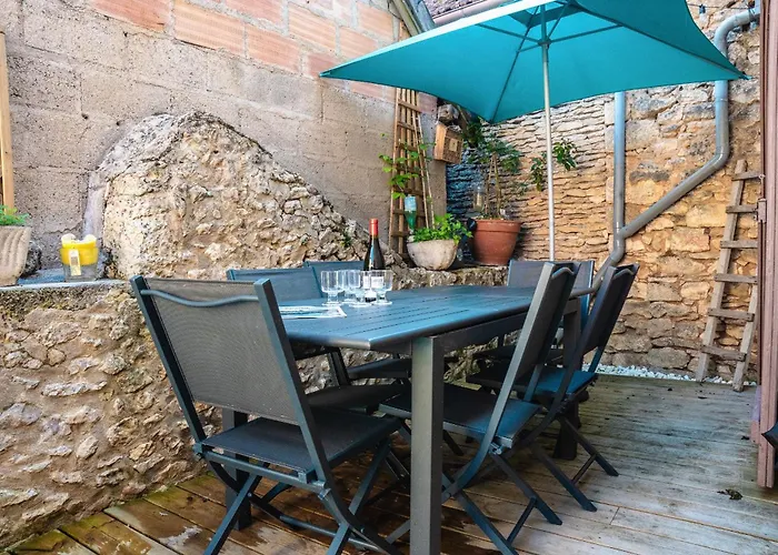 Maison Moderne, En Pierre Avec Terrasse Pour 6 Prázdninový dům *